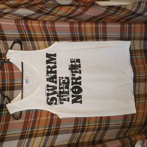 2/$8 👕 Swarm the North tank top mens small